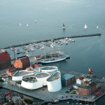 Ozeanum. Foto: Rödel. DerRaumjournalist_Ostsee_38_090831_luftaufnahme_ozeaneum_roedel