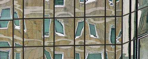 Licht und Lüftung für den Raum: Das Fenster. Foto: Lupo / pixelio.de . (687597_original_R_K_B_by_Lupo_pixelio_Titel)