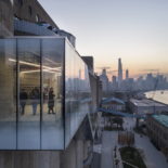 Chinas neue Architektur. Im Bild: Umbau des Minsheng-Silos zum Kulturraum, Schanghai, Architekt: Atelier Deshaus, Foto: Tian Fangfang. (Chinas neue Architektur_2004_DJI_0032)